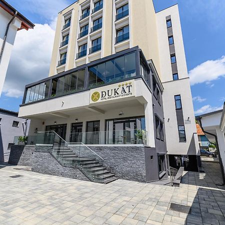 Hotel Dukat Gura Humorului Kültér fotó